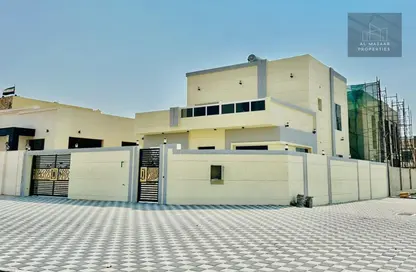 فيلا - 3 غرف نوم - 5 حمامات للبيع في الزاهية جاردنز - الزاهية - عجمان
