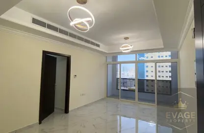 عمارة بالكامل - 8 غرف نوم - 8 حمامات للبيع في برج النعيمية 1 - أبراج النعيمية - النعيمية - عجمان