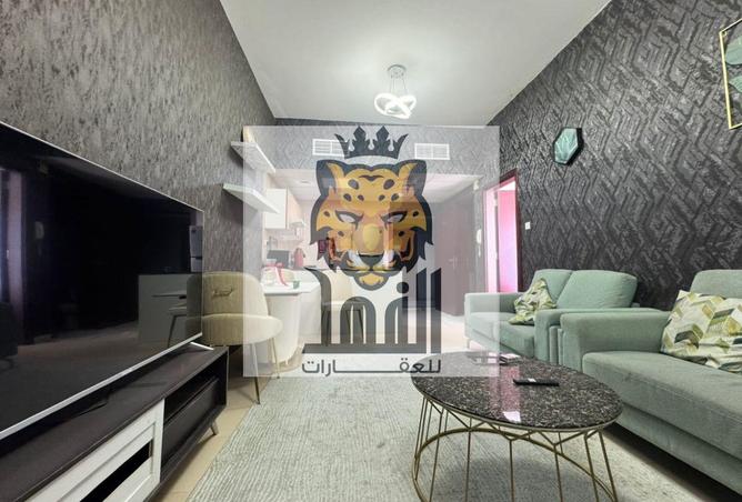 16042002 - Property Image 2