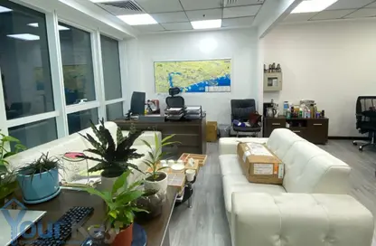Business Centre - Studio - 1 Bathroom for rent in Latifa Tower - Sheikh Zayed Road - Dubai