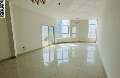 Apartment - 2 Bedrooms - 3 Bathrooms for rent in Ajman Corniche Road - Ajman