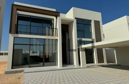 Villa - 4 Bedrooms - 5 Bathrooms for rent in Nad Al Dhabi - Al Jubail Island - Abu Dhabi