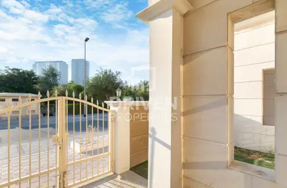 Townhouse - 4 Bedrooms - 5 Bathrooms for sale in Le Grand Chateau Villas - Le Grand Chateau - Jumeirah Village Circle - Dubai