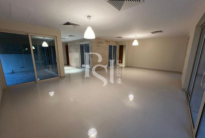 15788904 - صورة العقار 3