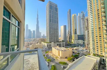 Apartment - 2 Bedrooms - 3 Bathrooms for rent in Burj Views A - Burj Views - Downtown Dubai - Dubai