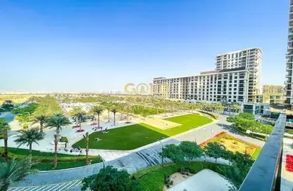 Apartment - 1 Bedroom - 1 Bathroom for sale in Parkviews - Town Square - Dubai
