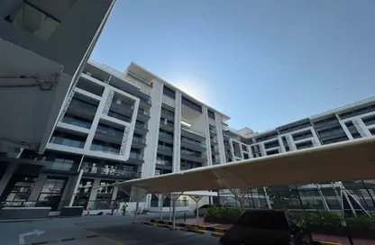 Apartment - Studio - 1 Bathroom for rent in Petalz by Danube - International City - Dubai