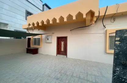 Bungalow - Studio - 5 Bathrooms for rent in Dahan - Ras Al Khaimah