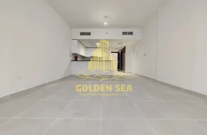 Apartment - Studio - 1 Bathroom for rent in Al Neem Residence - Rawdhat Abu Dhabi - Abu Dhabi