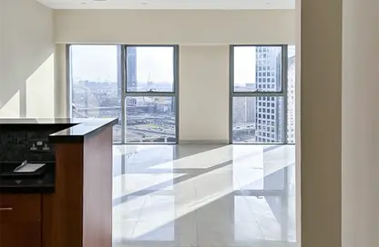 Apartment - 1 Bedroom - 2 Bathrooms for rent in Central Park Residential Tower - Central Park Tower - DIFC - Dubai