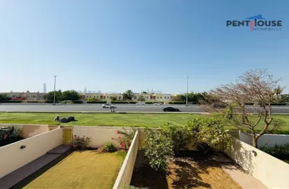 Villa - 2 Bedrooms - 3 Bathrooms for rent in Springs 11 - The Springs - Dubai