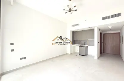 Apartment - Studio - 1 Bathroom for rent in Sama Al Jaddaf - Al Jaddaf - Dubai