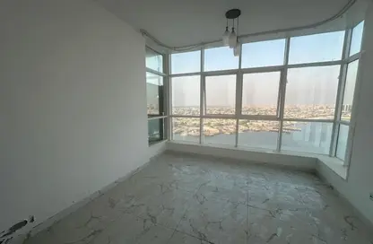 Apartment - 2 Bedrooms - 2 Bathrooms for rent in Oasis Tower - Al Rashidiya 1 - Al Rashidiya - Ajman