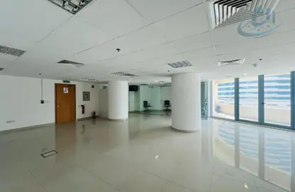مكتب - استوديو للايجار في برج الأعمال - الخليج التجاري - دبي