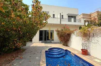 Villa - 4 Bedrooms - 4 Bathrooms for rent in District 18 - Jumeirah Village Circle - Dubai