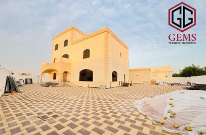 Villa - 7+ Bedrooms - 7+ Bathrooms for rent in Al Aweer 1 - Al Aweer - Dubai