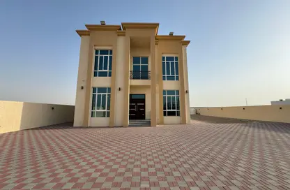 فيلا - 5 غرف نوم - 6 حمامات للايجار في مدينة هند ٣ - دبي لاند - دبي