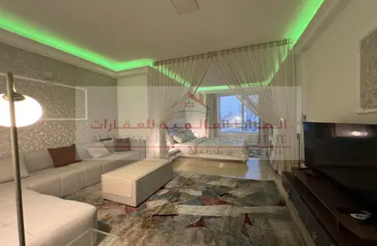 Apartment - Studio - 1 Bathroom for rent in Beach Tower 1 - Al Khan Lagoon - Al Khan - Sharjah