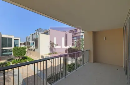 Terrace image for: Townhouse - 3 Bedrooms - 4 Bathrooms for sale in Beach Villas - Al Zeina - Al Raha Beach - Abu Dhabi, Image 1