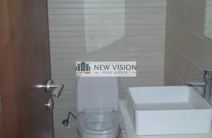 Apartment - 2 Bedrooms - 2 Bathrooms for rent in Qasimia 13 building - Al Nad - Al Qasimia - Sharjah