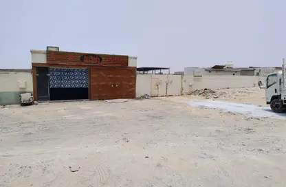 أرض - استوديو للبيع في الصجعة الصناعية - آلصجعه - الشارقة