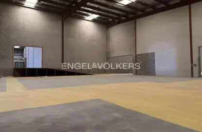 Warehouse - Studio for rent in Phase 2 - Masaar 3 - Al Rowdat Suburb - Sharjah