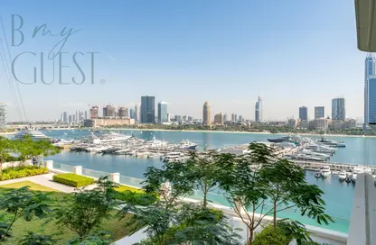 Water View image for: Apartment - 1 Bedroom - 1 Bathroom for rent in Marina Vista - EMAAR Beachfront - Dubai Harbour - Dubai, Image 1