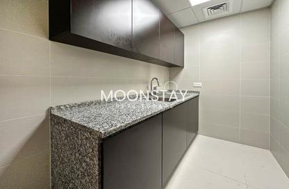 Apartment - 4 Bedrooms - 5 Bathrooms for rent in Al Faridah - Al Raha Beach - Abu Dhabi