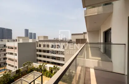 Apartment - Studio - 1 Bathroom for rent in Rokane G25 - Jumeirah Village Circle - Dubai