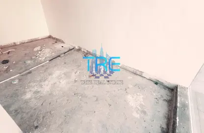 Retail - Studio for rent in Al Dana - Al Raha Beach - Abu Dhabi