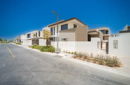 Villa - 4 Bedrooms - 5 Bathrooms for rent in Tilal Al Furjan - Al Furjan - Dubai