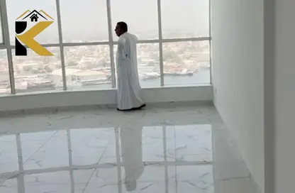 Apartment - 2 Bedrooms - 3 Bathrooms for sale in Oasis Tower - Al Rashidiya 1 - Al Rashidiya - Ajman