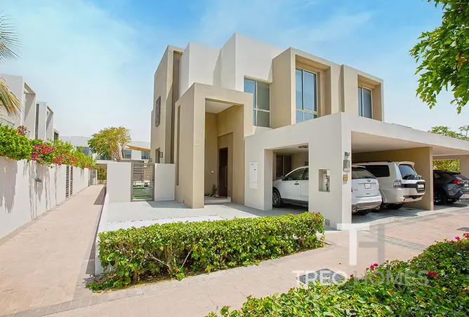 Townhouse - 4 Bedrooms - 4 Bathrooms for sale in Reem Community - Arabian Ranches 2 - Dubai