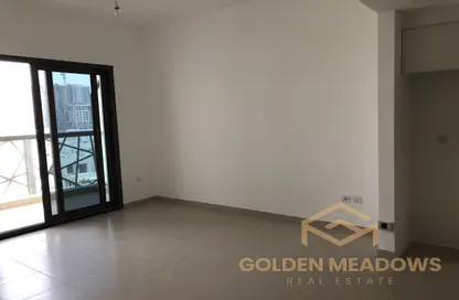Apartment - 1 Bedroom - 1 Bathroom for sale in Zahra Apartments 1A - Zahra Apartments - Town Square - Dubai