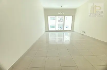 Apartment - 2 Bedrooms - 3 Bathrooms for rent in Dallah Building - Al Barsha 1 - Al Barsha - Dubai