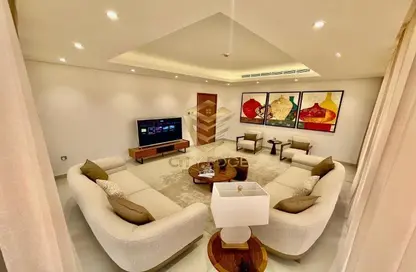 Living Room image for: Villa - 5 Bedrooms - 7 Bathrooms for sale in Sharjah Garden City - Sharjah, Image 1