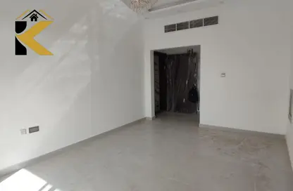 Apartment - 3 Bedrooms - 3 Bathrooms for rent in Al Jurf Industrial 3 - Al Jurf Industrial - Ajman