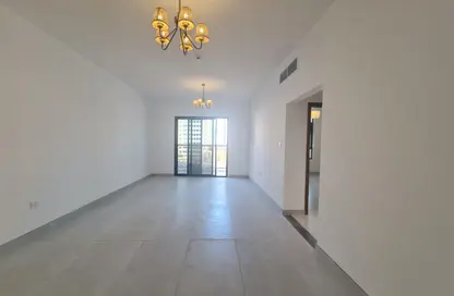 Apartment - 1 Bedroom - 2 Bathrooms for rent in Danat Al Mamzar - Hor Al Anz - Deira - Dubai