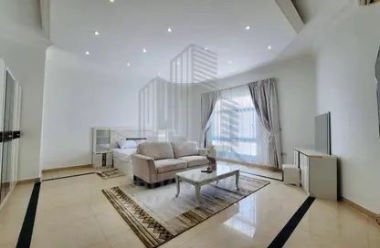 Apartment - 1 Bathroom for rent in Khalifa City A Villas - Khalifa City A - Khalifa City - Abu Dhabi