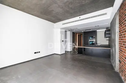 صورة لـ غرفة فارغة شقة - 2 غرف نوم - 2 حمامات للايجار في ذا تيراسيس - مدينة الشيخ محمد بن راشد - دبي ، صورة رقم 1