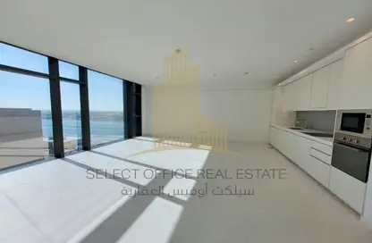 Kitchen image for: Apartment - 2 Bedrooms - 3 Bathrooms for rent in Najmat Abu Dhabi - Al Reem Island - Abu Dhabi, Image 1