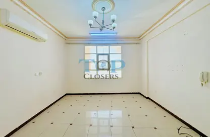 شقة - 2 غرف نوم - 3 حمامات للايجار في العامريه - الجيمي - العين