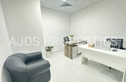 Office Space - Studio - 1 Bathroom for rent in Aspin Tower - Sheikh Zayed Road - Dubai
