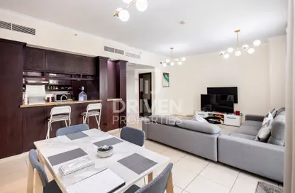 Apartment - 1 Bedroom - 2 Bathrooms for sale in The Residences 1 - The Residences - Downtown Dubai - Dubai Apartment - 1 Bedroom - 2 Bathrooms for sale in The Residences 1 - The Residences - Downtown Dubai - Dubai