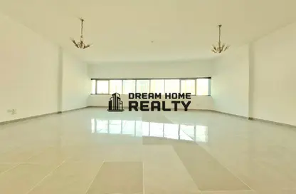 Apartment - 3 Bedrooms - 4 Bathrooms for rent in Rasheed Tower 4 - Al Taawun - Sharjah