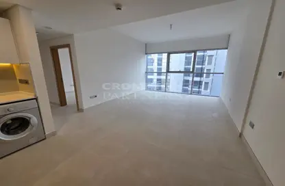 شقة - 3 غرف نوم - 3 حمامات للايجار في راديانت سكوير - مدينة الأضواء - جزيرة الريم - أبوظبي