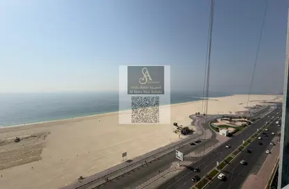 شقة - 2 غرف نوم - 2 حمامات للايجار في مساكن كورنيش عجمان - طريق كورنيش عجمان - عجمان