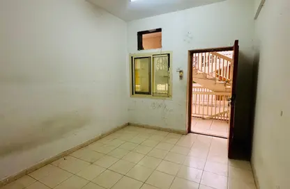 سكن عمال - استوديو - 8 حمامات للايجار في سونابور - المحيصنة - دبي