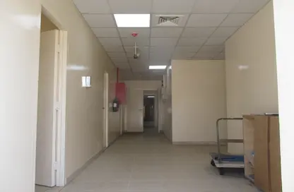 سكن عمال - استوديو - 8 حمامات للايجار في مجمع دبي للاستثمار 2 - مجمع دبي للإستثمار - دبي