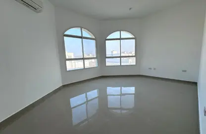 شقة - غرفة نوم - 1 حمام للايجار في مدينة الرياض - أبوظبي